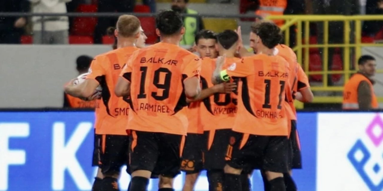 Çorum FK Geriden Gelerek Rizespor'u Yıktı