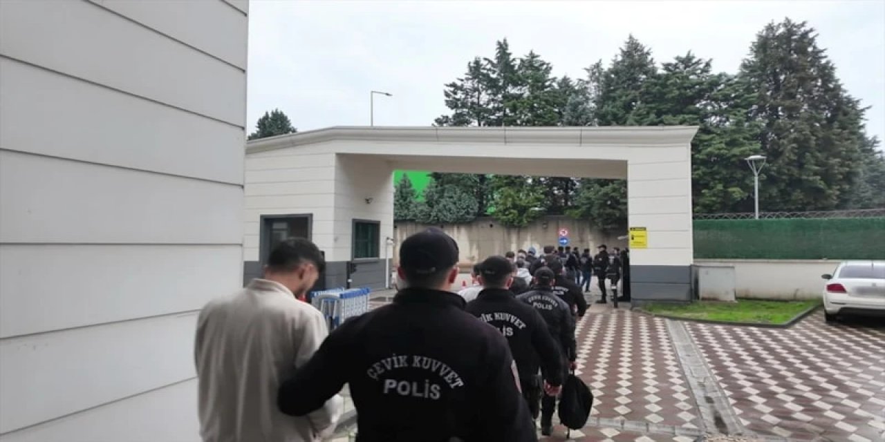 Hesaplarında 6,2 Milyarlık Para Hareketi Tespit Edilen 29 Şüpheli Tutuklandı