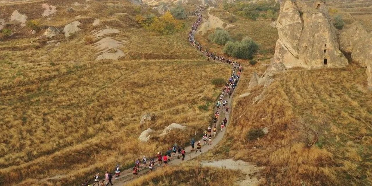 Salomon Kapadokya Ultra Trail Koşusu, 78 Ülkeden Sporcuların Katılımıyla Başladı