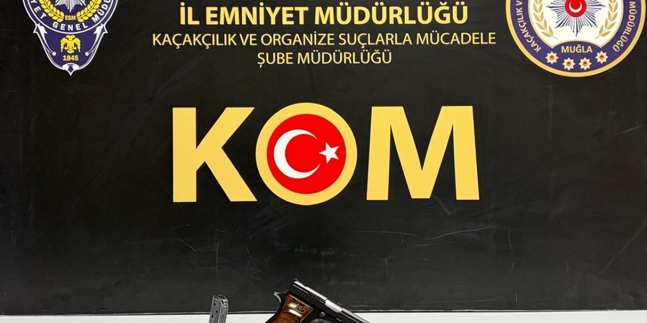 Muğla'da Ruhsatsız Silah Operasyonunda 6 Tabanca Ele Geçirildi, 1 Şüpheli Tutuklandı