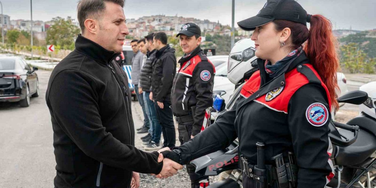 Bilecik Emniyet Müdürü Çağlar, Akasyaaltı Uygulama Noktası'nda Ekipleri Denetledi