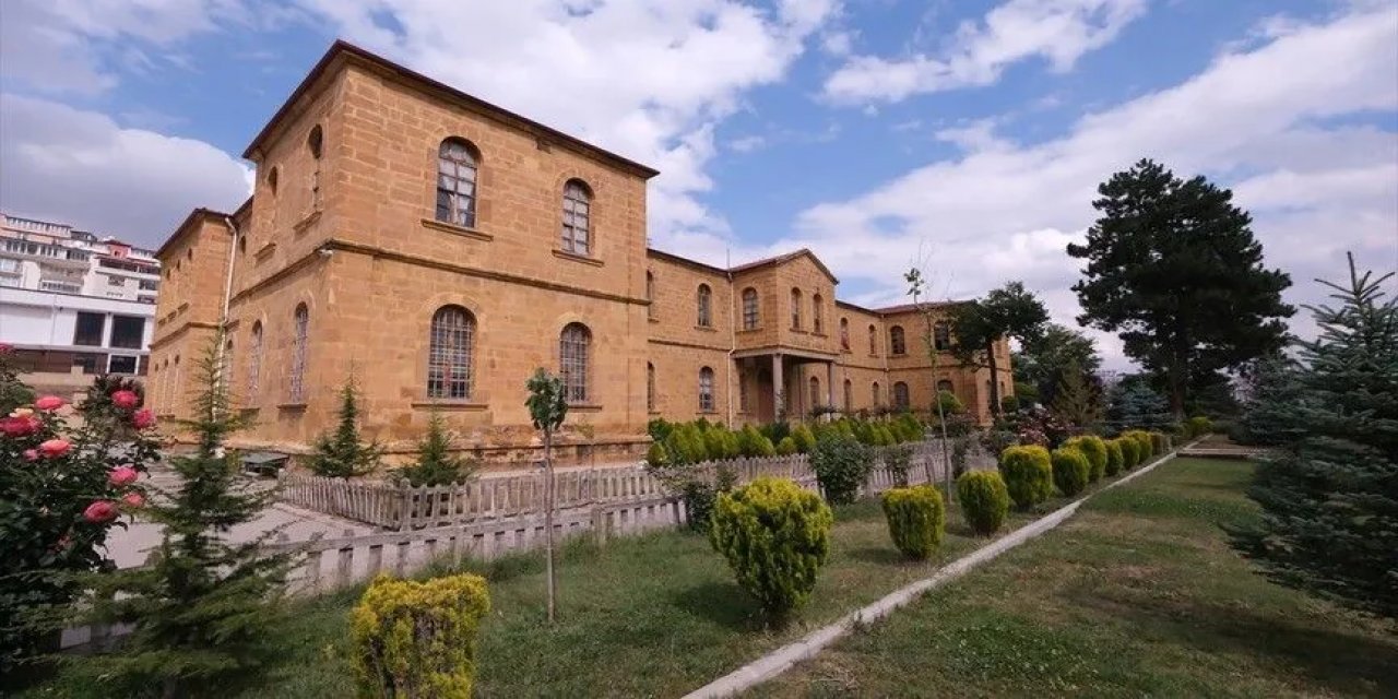 Yozgat Lisesinin Geçmişten Bugüne Uzanan Eğitim Yolculuğu