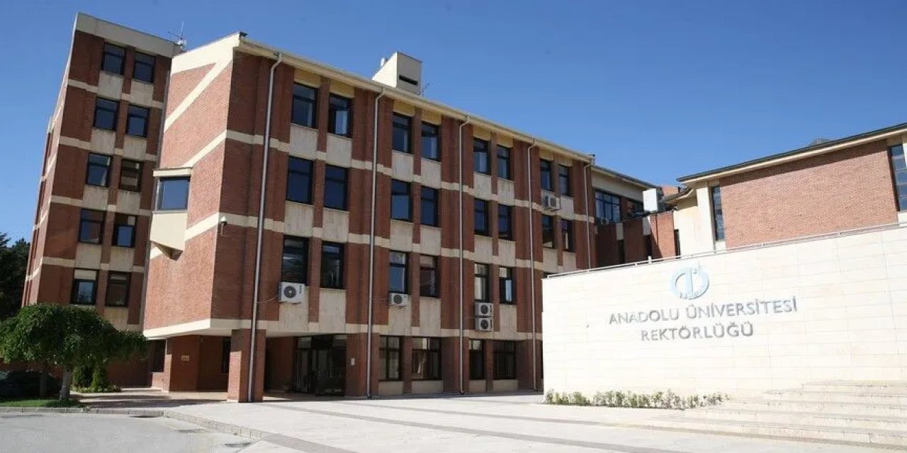 Anadolu Üniversitesi Açıköğretim Fakültesi Kayıtları 23 Ekim'e Uzatıldı
