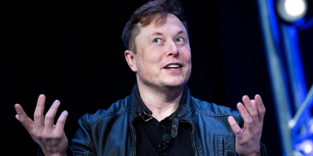 Tesla Ve SpaceX Birleşebilir: Elon Musk Ortaklığı Değerlendirdiklerini Açıkladı