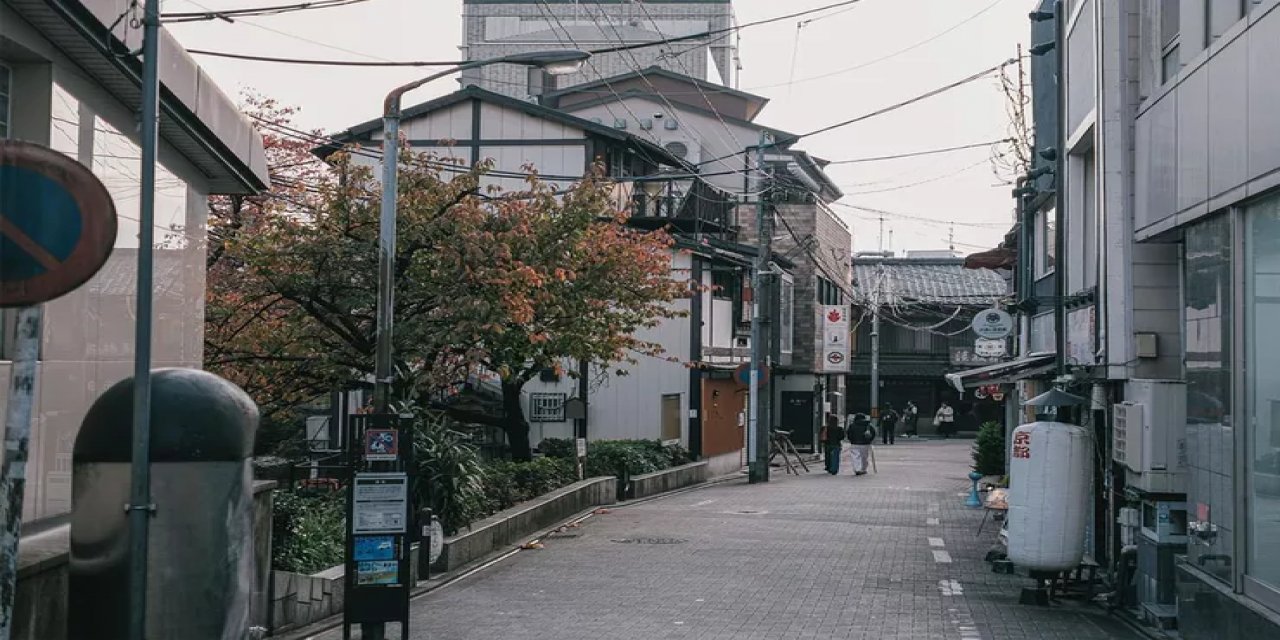 Japonya'da Şaşırtan Uygulama! Dükkanları Ve Evleri Bedavaya Veriyorlar