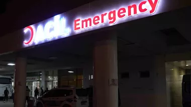 Kırıkkale'de Köprüde Otomobilin Çarptığı Kadın Hastanede Yaşamını Yitirdi