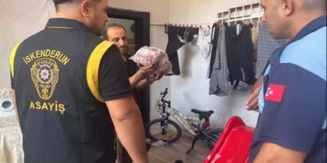 İskenderun'da Çöpe Atılan 1 Ton 360 Kilo Eti Satmaya Hazırlanan 4 Şüpheli Yakalandı