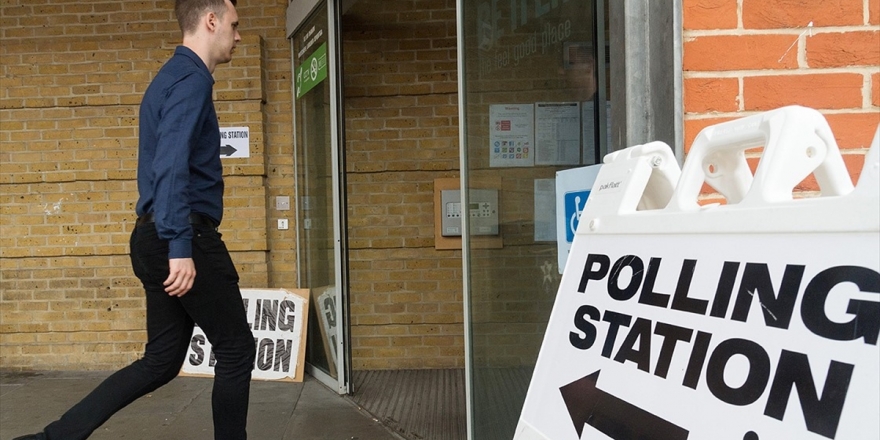İngiltere'de Anketler Yanıltmaya Devam Edebilir