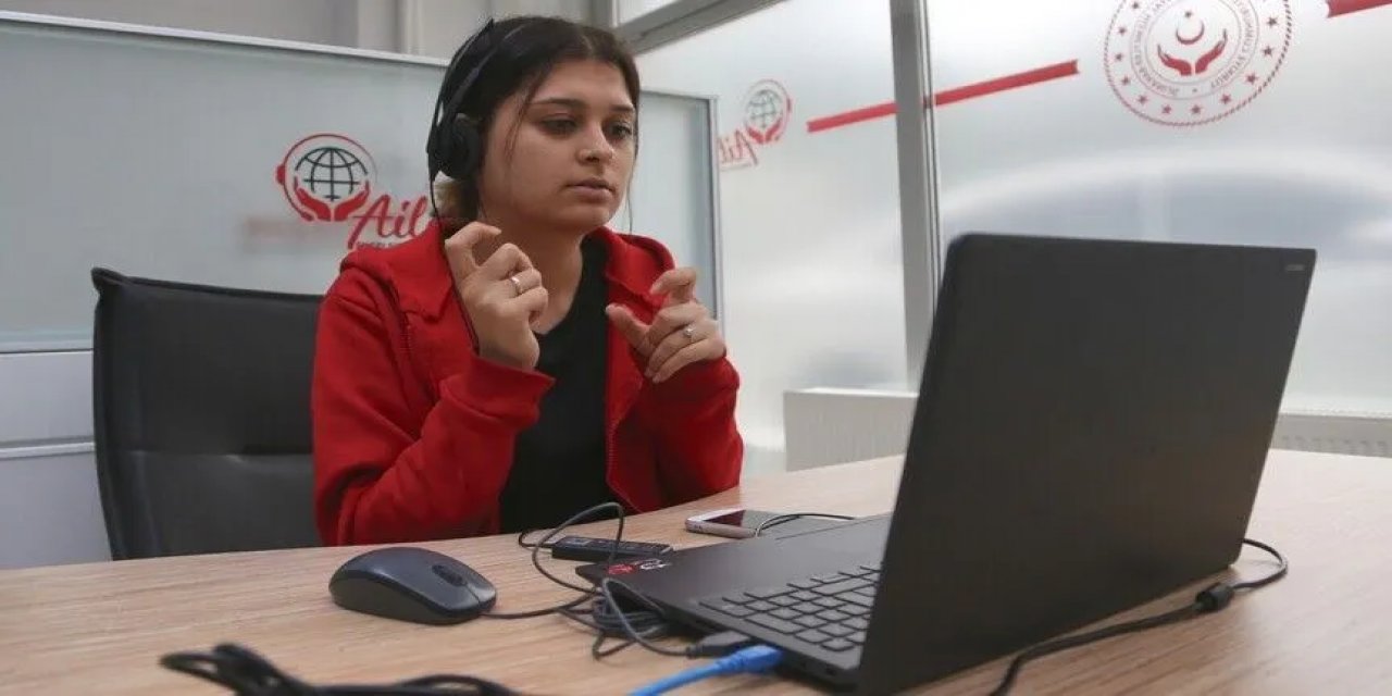 Ailem Engelsiz İletişim Merkezi, 335 Bin 288 Çağrıya Çeviri Desteği Sağladı