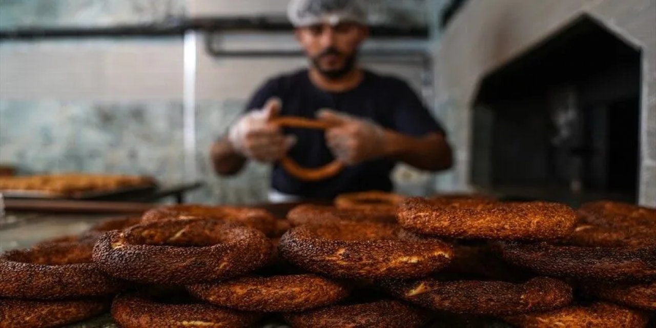 Türkiye'nin Sokak Lezzeti Simit, Üniversite Öğrencilerinin Talebiyle Çeşitlendi