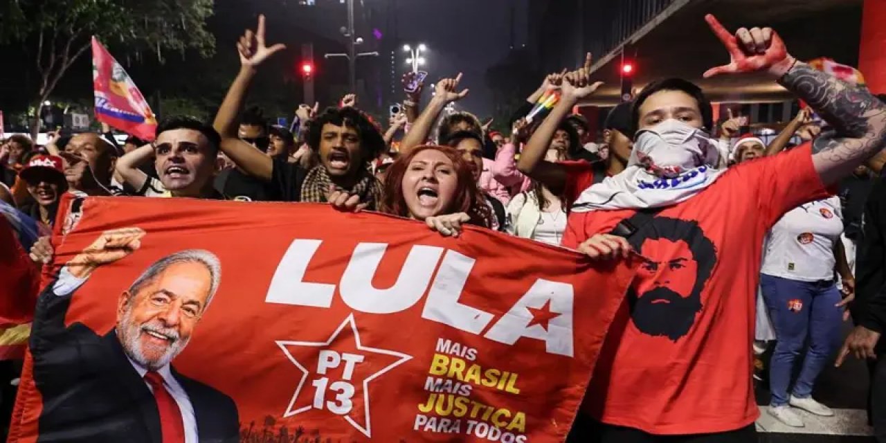 Brezilya'da Lula Da Silva Dördüncü Kez Devlet Başkanı Seçildi
