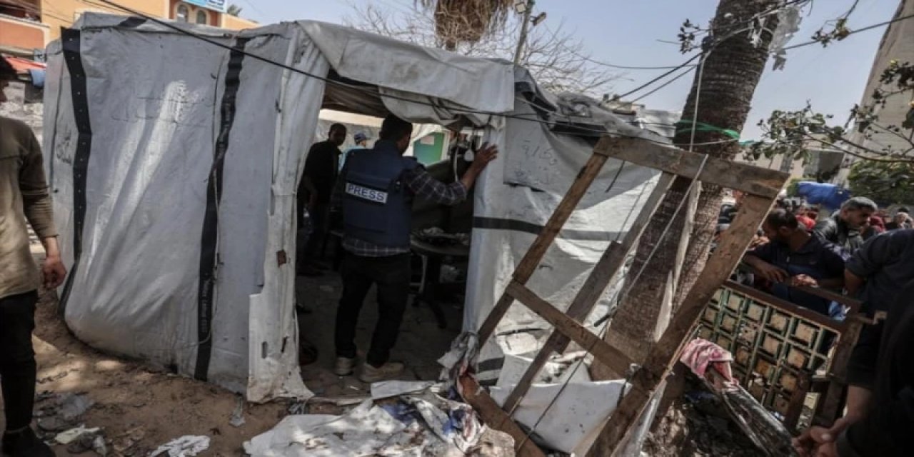 İsrail, Gazze'de Biri Çocuk 3 Kişiyi Daha Öldürdü