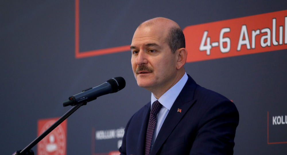 Soylu: Kamuoyu bunu belki de ilk defa duyacak, dağlara annelerin mektuplarını ve hazırlanan broşürleri atıyoruz