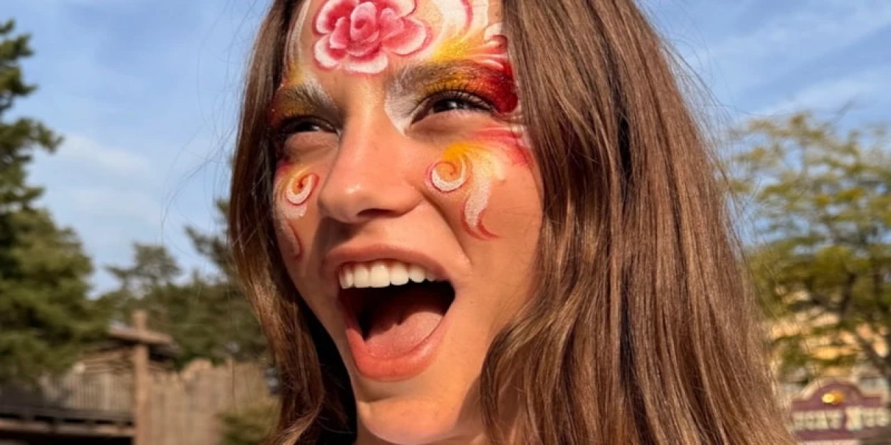 Serenay Sarıkaya’ın Antrenman Pozu