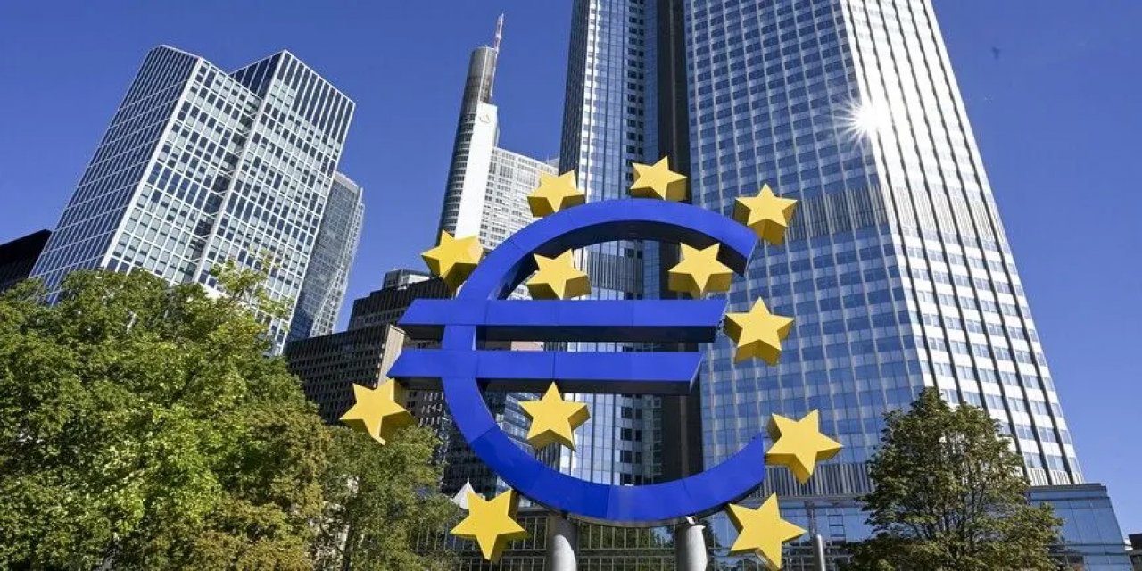 Avro Bölgesi'nde Bankalar Kurumsal Kredilerde Standartları Sıkılaştırdı