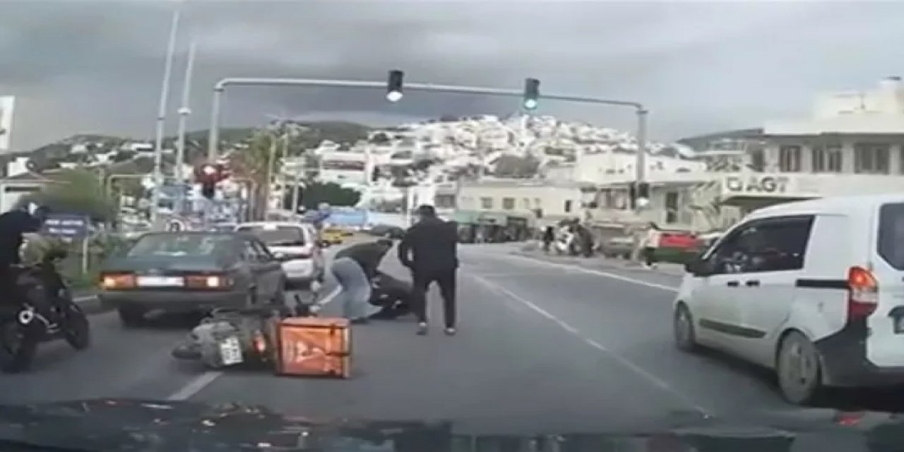 Trafik Işığında Motokuryeye Saldıran İkiliye 360 Bin TL Ceza Kesildi