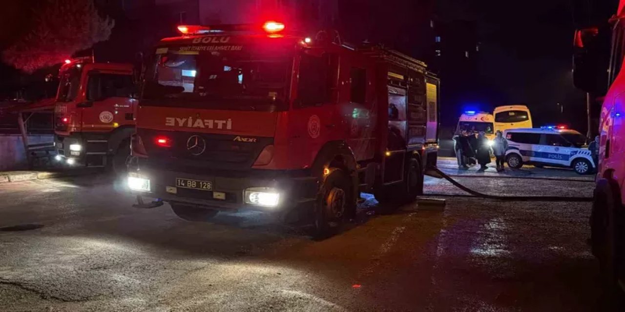 Bolu'da İki Tırda Hasara Yol Açan Yangın Kontrol Altına Alındı