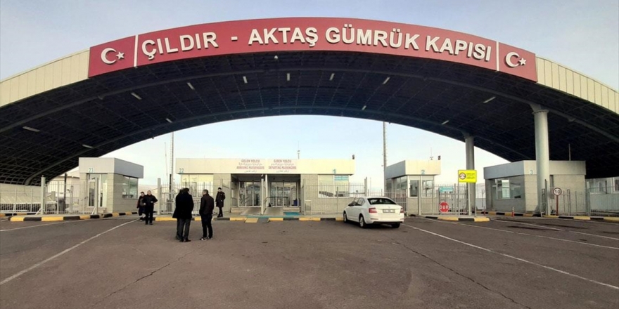 Çıldır-aktaş Gümrük Kapısı'ndan 4 Yılda 613 Bin Araç Giriş Yaptı