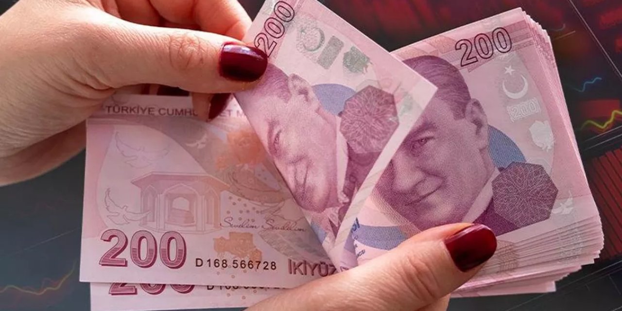 Akaryakıtta Üçlü Zam Kapıda! Motorin 100, Otogaz 50 Lirayı Aşabilir
