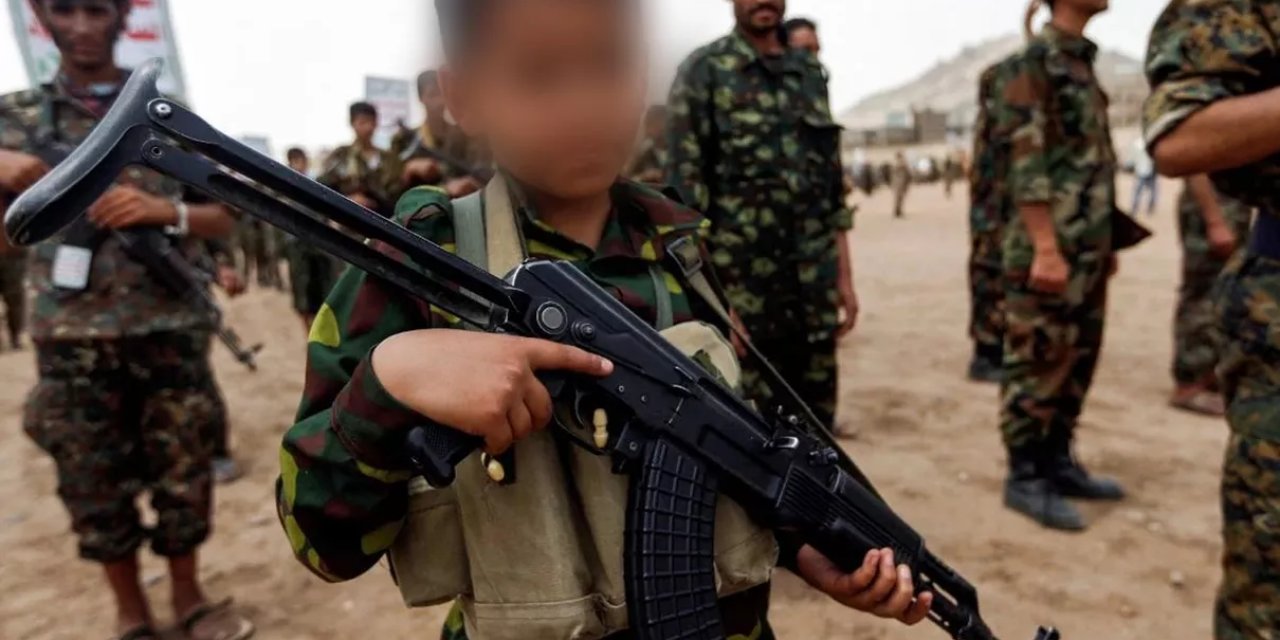 Yemen'de Husiler Çocukları Sınıflardan Alıp Askeri Eğitime Götürmeye Başladı