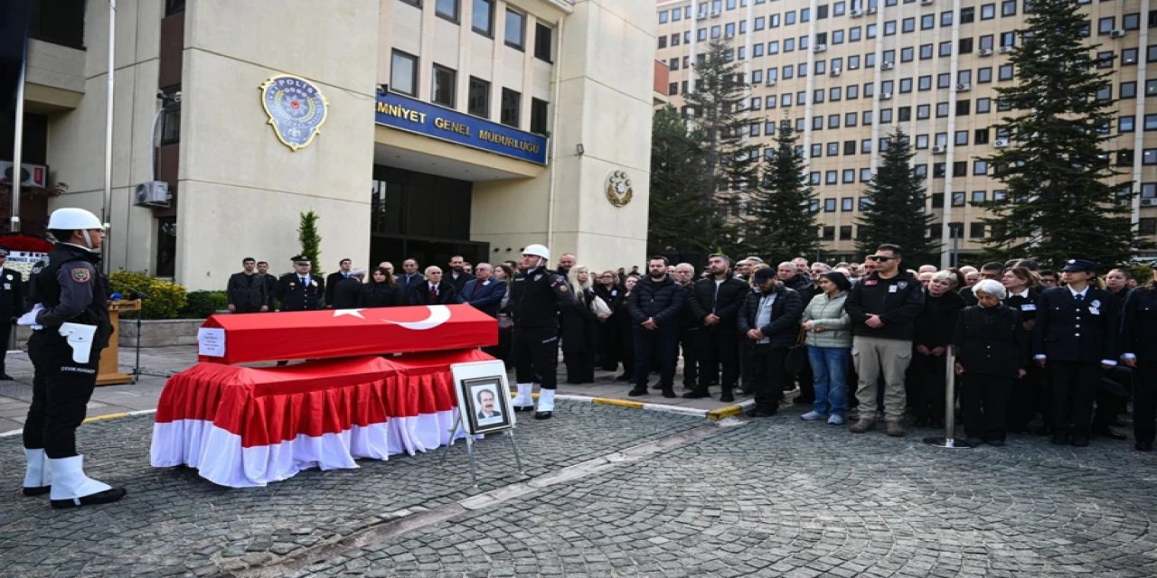 OHAL Dönemi Valisi Ünal Erkan Son Yolculuğuna Uğurlandı