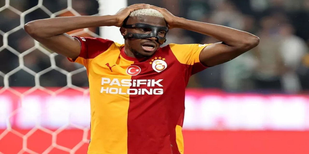 Osimhen Maç Sonundaki Görüntüsüyle Korkuttu