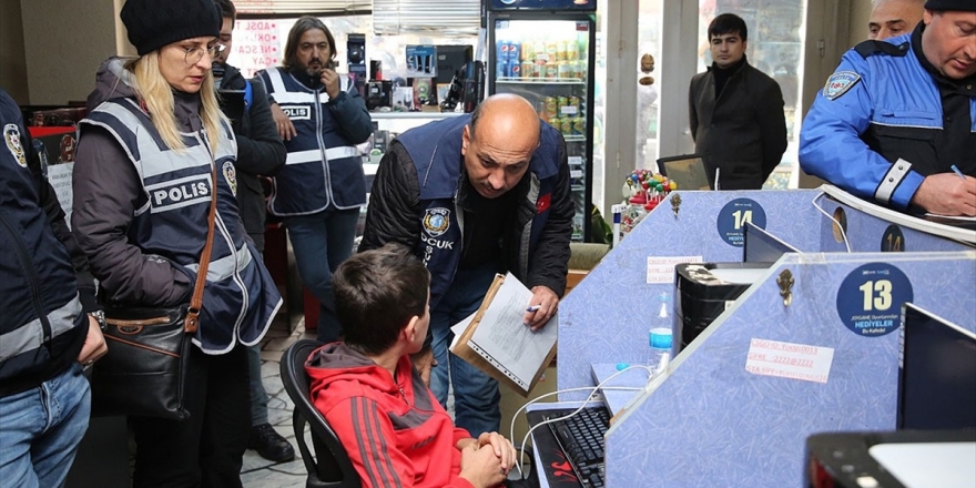 Ülke Genelinde Okul Çevresi Ve Servis Araçları Denetlendi