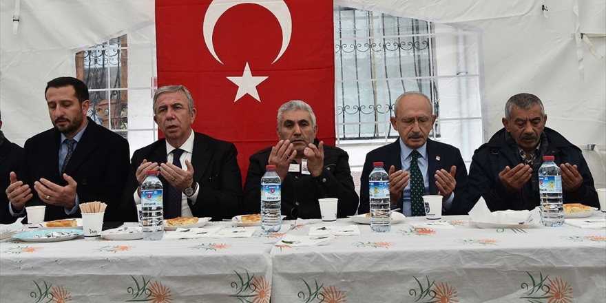 Kılıçdaroğlu'ndan Şehit Yıldırım'ın Ailesine Taziye Ziyareti