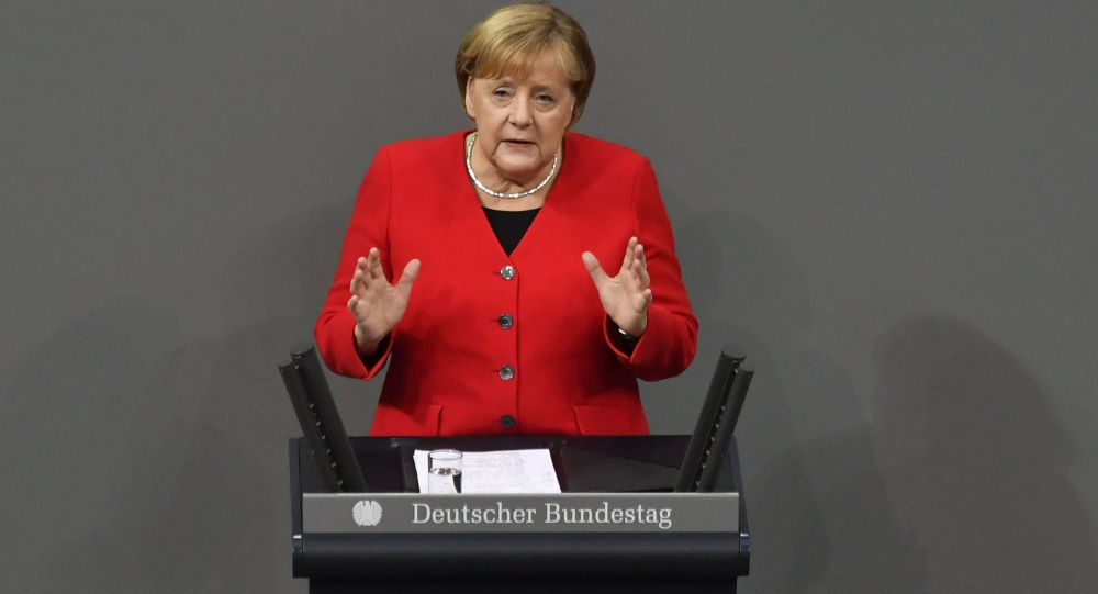 Merkel: Şirketler nitelikli iş gücü sorunu yaşıyor