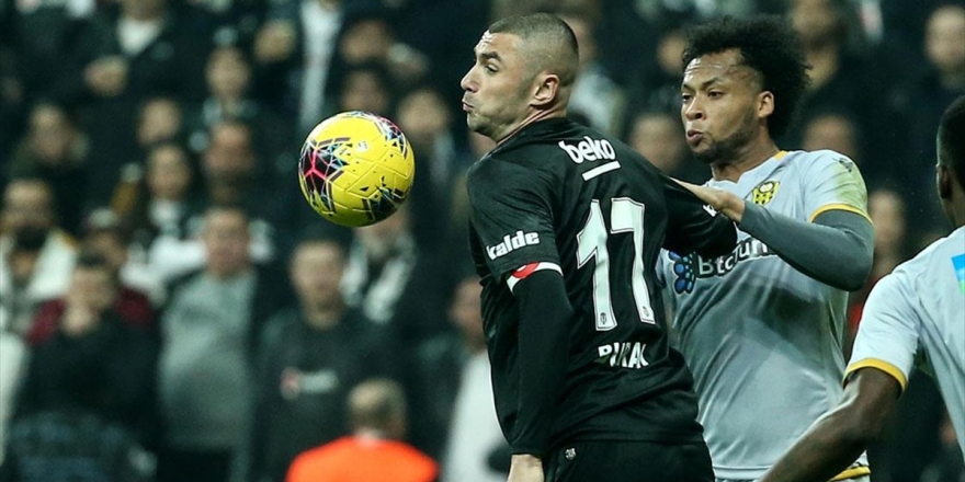 Beşiktaş Zirve Yarışında Yara Aldı