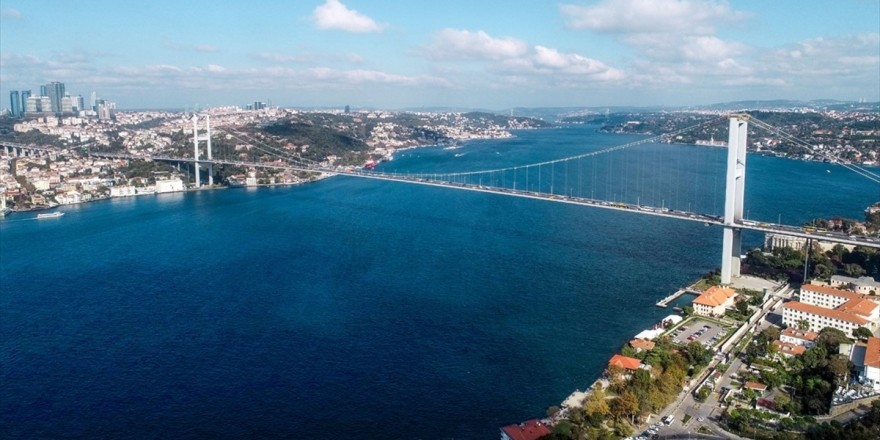 İstanbul Avrupa'nın En Hızlı Büyüyen 'Mega Şehri' Olacak