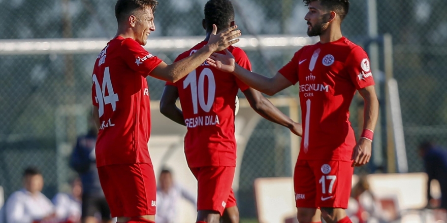 Antalyaspor, Son 16 Turuna Yükseldi