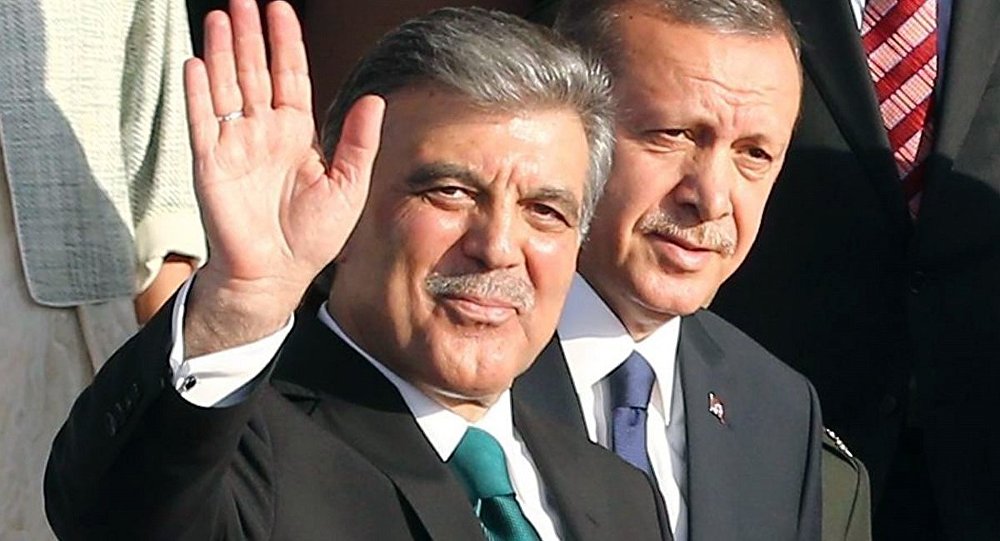 Selvi: Abdullah Gül, 17-25 Aralık ile Gezi Parkı eylemlerinde Erdoğan'ı desteklemedi