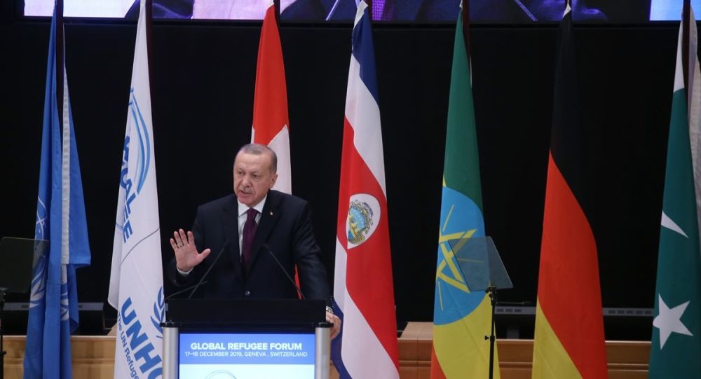 Erdoğan Malezya'da: Müslümanların büyük kısmı hala açlık ve cehaletle boğuşuyorsa hatayı bizde aramak gerekir