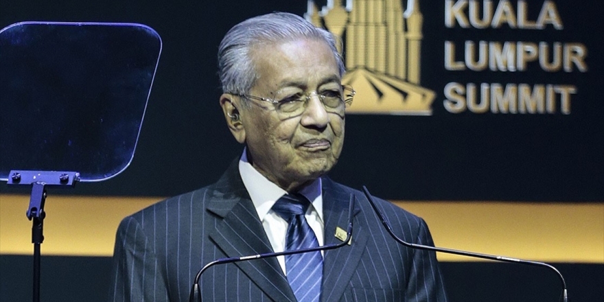 Malezya Başbakanı Mahathir'den Türk Savunma Sanayisine Övgü