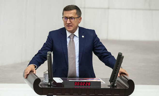 "Kim bu sarıklı" diyerek aşağıladığı kişi Şehit babası çıktı!