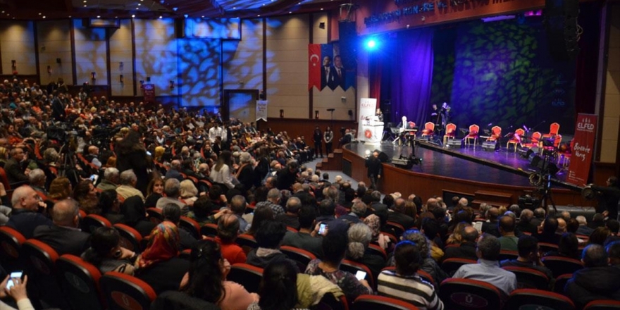 'Halkımızın Gülen Yüzü Semahlar' Etkinliği Üsküdar'da Gerçekleştirildi