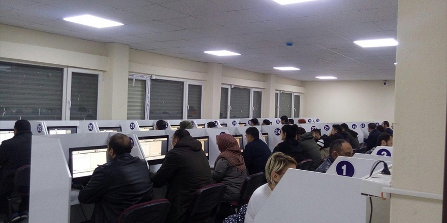 Kalfalık Ve Ustalık İçin 142 Dalda Yapılan İlk E-sınav Tamamlandı