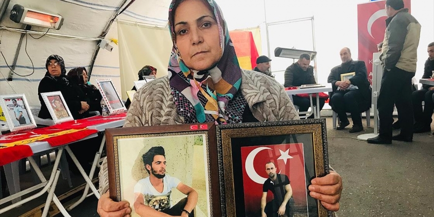 Diyarbakır Annelerinden Çiftçi: Bir Çocuğumu Okuldan Alarak Dağa Kaçırdılar Bir Çocuğumu Da Şehit Ettiler