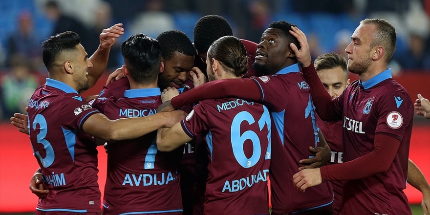 Trabzonspor Son 9 Sezonun En İyi İlk Yarı Performansının Peşinde