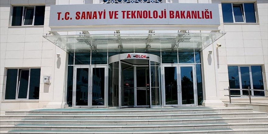 Sanayi Ve Teknoloji Bakanlığı 42 Uzman Yardımcısı Alacak
