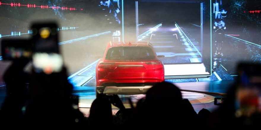 Emine Erdoğan'dan Türkiye'nin Otomobili Tweeti