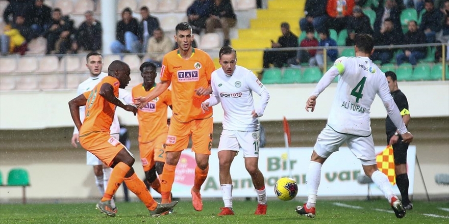 Alanyaspor Son Dakikada Güldü
