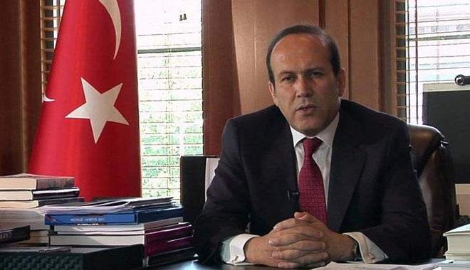 Eski Büyükelçi Namık Tan AKP'yi kızdırdı: "Saray ahır olur"