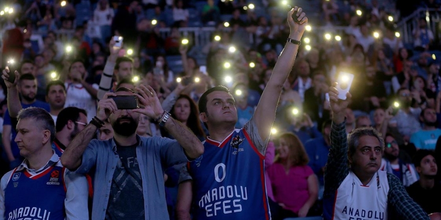 Anadolu Efes Seyirci Sayısını Yüzde 177 Artırdı