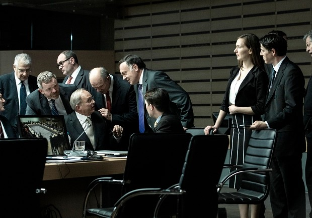 ALP KIRIKKANAT YAZDI: BATI VE YUNANİSTAN