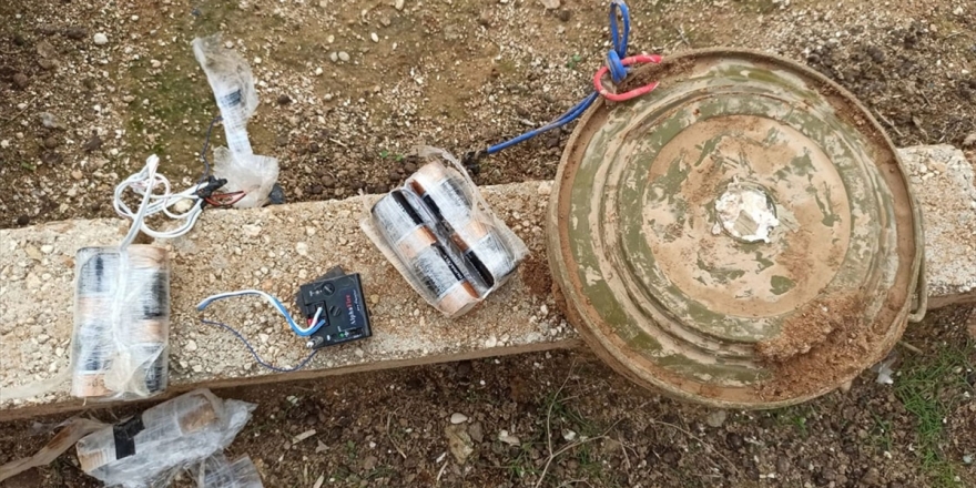 Msb: Barış Pınarı Harekatı Bölgesinde Evin Girişine Tuzaklanan Eyp İmha Edildi