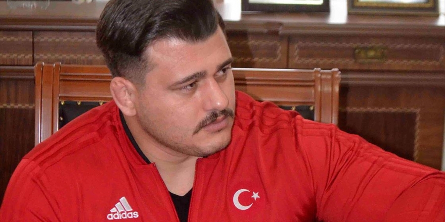 Rıza Kayaalp: Devletimize Vefa Borcumu Ödemeye Çalışıyorum