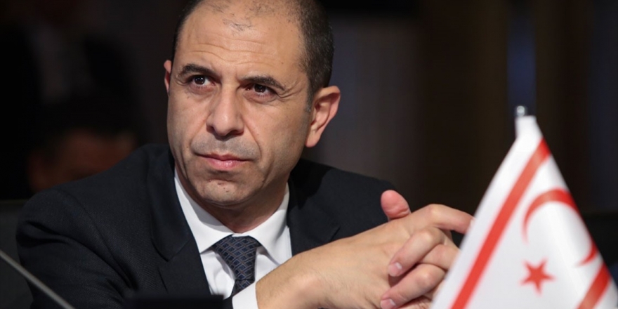 KKTC Dışişleri Bakanı Özersay Cumhurbaşkanı Adaylığını Açıkladı