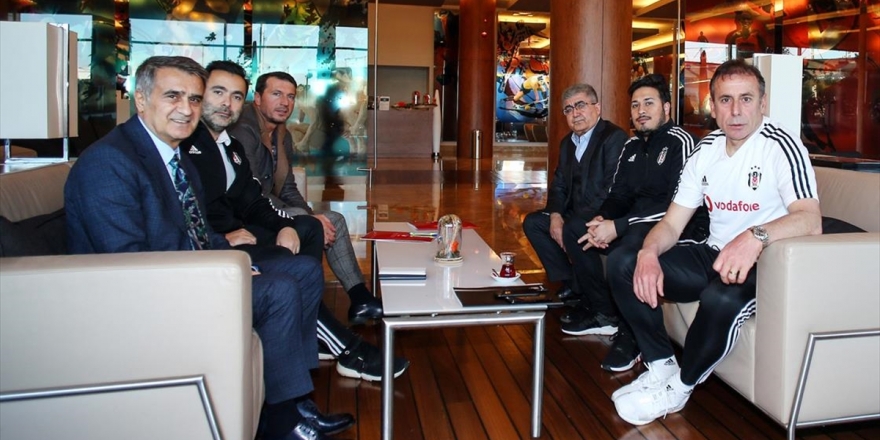 Şenol Güneş Beşiktaş Kampını Ziyaret Etti